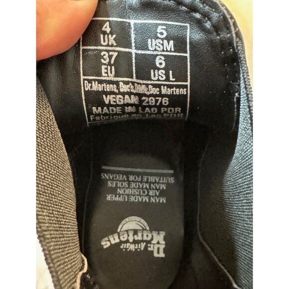 NEW-Dr Martens 2976 Chelsea Boots -Black Leather-Size 6W or 5M - Picture 6 of 15